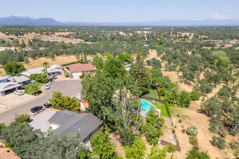 459 Woodcliff Dr, Redding, CA 96003 photo 83