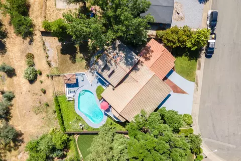 459 Woodcliff Dr, Redding, CA 96003 photo 94