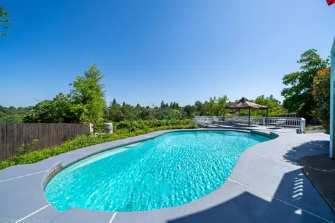 459 Woodcliff Dr, Redding, CA 96003 photo 64