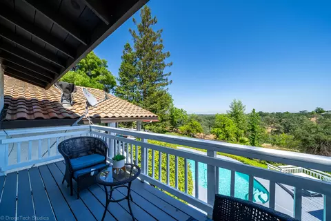 459 Woodcliff Dr, Redding, CA 96003 photo 46