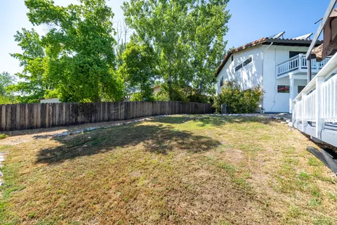 459 Woodcliff Dr, Redding, CA 96003 photo 70