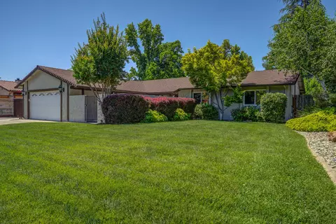 236 Tourmaline Way, Redding, CA 96003 photo 2