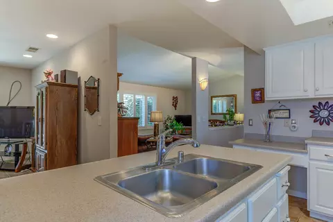 236 Tourmaline Way, Redding, CA 96003 photo 11