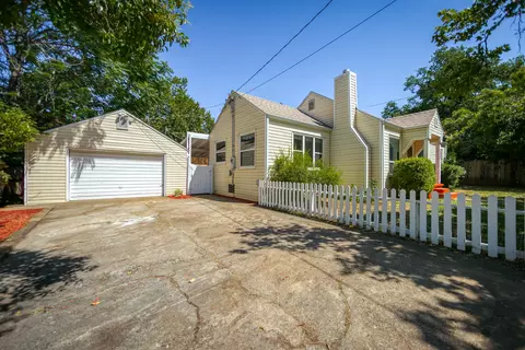 2331 California St, Redding, CA 96001 photo 13
