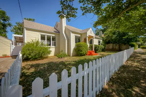 2331 California St, Redding, CA 96001 photo 49