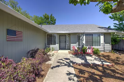 2334 Candlewood Dr, Redding, CA 96003 photo 4