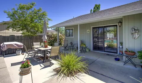 2334 Candlewood Dr, Redding, CA 96003 photo 29