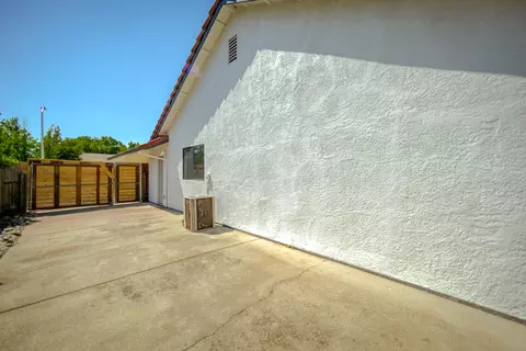 1661 Oak Mesa Ln, Redding, CA 96003 photo 20