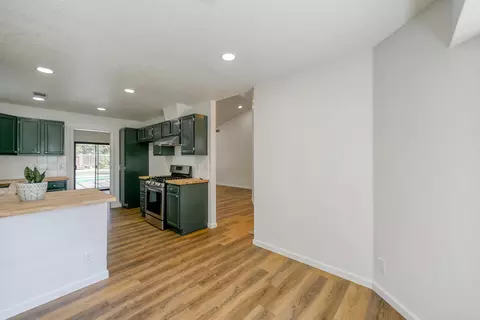 1661 Oak Mesa Ln, Redding, CA 96003 photo 9