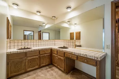 2552 Templeton Dr, Redding, CA 96002 photo 30