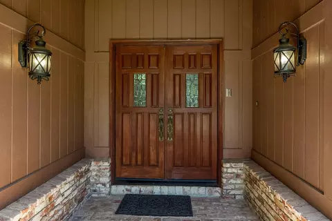 2552 Templeton Dr, Redding, CA 96002 photo 5