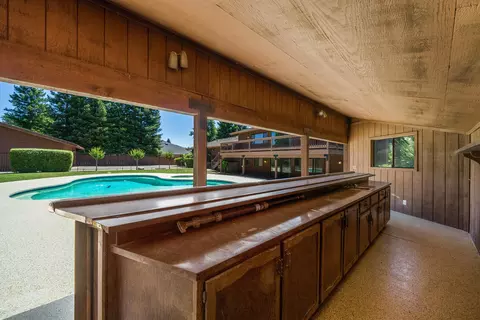 2552 Templeton Dr, Redding, CA 96002 photo 50