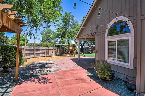 689 Springer Dr, Redding, CA 96003 photo 20
