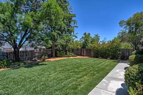 689 Springer Dr, Redding, CA 96003 photo 22