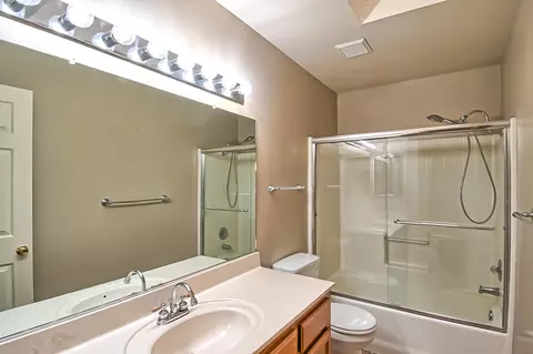 689 Springer Dr, Redding, CA 96003 photo 13