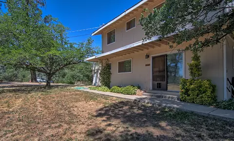 8203 Gold Run Rd, Redding, CA 96001 photo 3