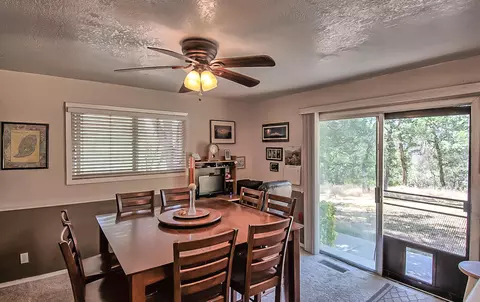 8203 Gold Run Rd, Redding, CA 96001 photo 15