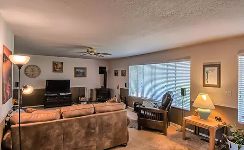 8203 Gold Run Rd, Redding, CA 96001 photo 9
