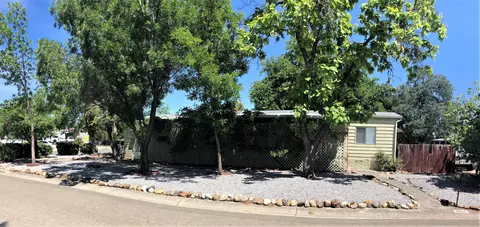 1027 Deerhaven Ct, Redding, CA 96003 photo 42