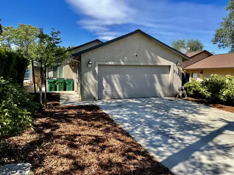5197 Grand Ave, Shasta Lake, CA 96019