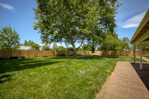 5824 Farm House Ln, Redding, CA 96001 photo 13