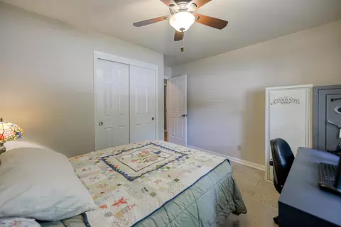 5824 Farm House Ln, Redding, CA 96001 photo 9