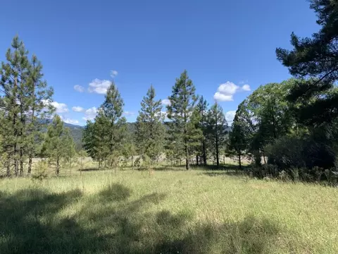 450 Texas Ave, Lewiston, CA 96052 photo 1