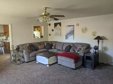 2960 Sporting Ct, Redding, CA 96001 photo 6
