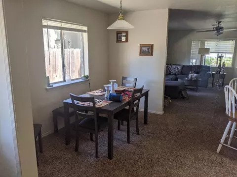 2960 Sporting Ct, Redding, CA 96001 photo 7