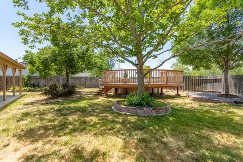 856 Mallard St, Redding, CA 96003 photo 16