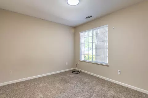 856 Mallard St, Redding, CA 96003 photo 10
