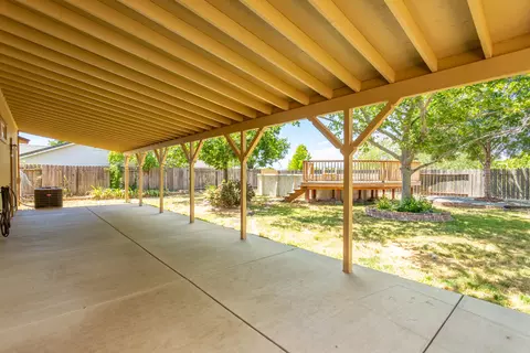 856 Mallard St, Redding, CA 96003 photo 13