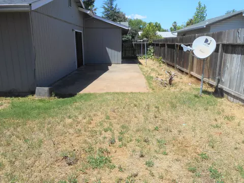 3809 Pegasus St, Redding, CA 96002 photo 17