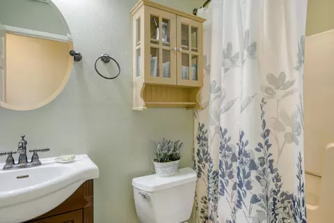 1722 Summerfield Ct, Redding, CA 96002 photo 11
