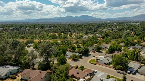 1722 Summerfield Ct, Redding, CA 96002 photo 57