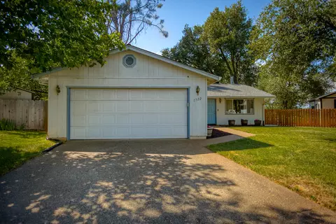 1722 Summerfield Ct, Redding, CA 96002 photo 17