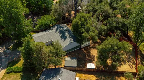 1722 Summerfield Ct, Redding, CA 96002 photo 46