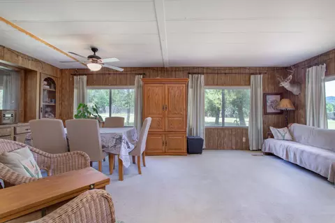 13884 Walter Ave, Redding, CA 96003 photo 7