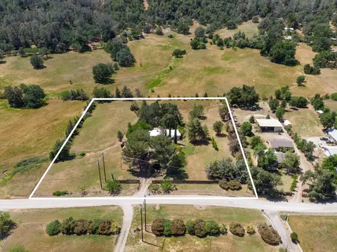 13884 Walter Ave, Redding, CA 96003 photo 35