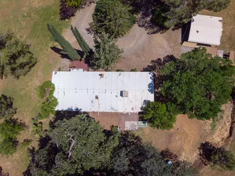 13884 Walter Ave, Redding, CA 96003 photo 33