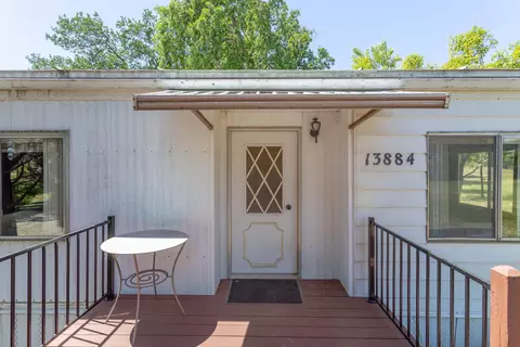 13884 Walter Ave, Redding, CA 96003 photo 5