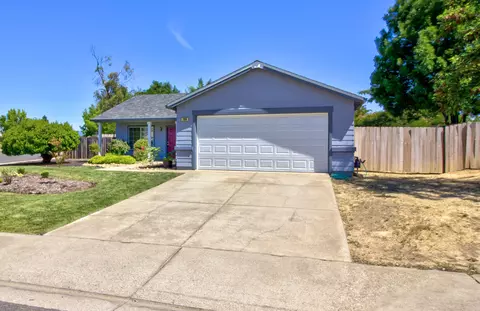 788 Mallard St, Redding, CA 96003 photo 4