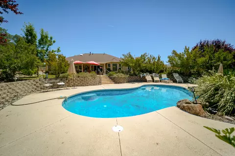 2391 Hope Ln, Redding, CA 96003 photo 38