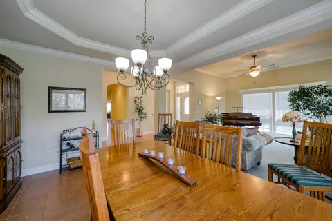 2391 Hope Ln, Redding, CA 96003 photo 8