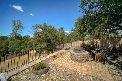2391 Hope Ln, Redding, CA 96003 photo 40