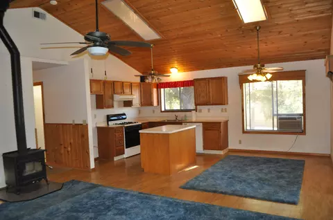90 Azalea Dr, Trinity Center, CA 96091 photo 3