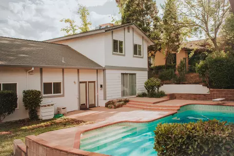 3428 Cessna Dr, Redding, CA 96001 photo 1