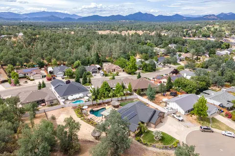 5714 Beaumont Dr, Redding, CA 96003 photo 92