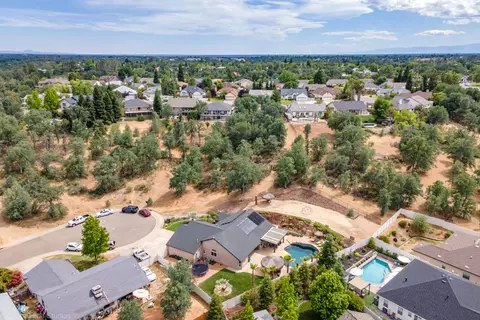 5714 Beaumont Dr, Redding, CA 96003 photo 98