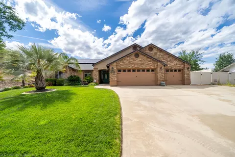 5714 Beaumont Dr, Redding, CA 96003 photo 6